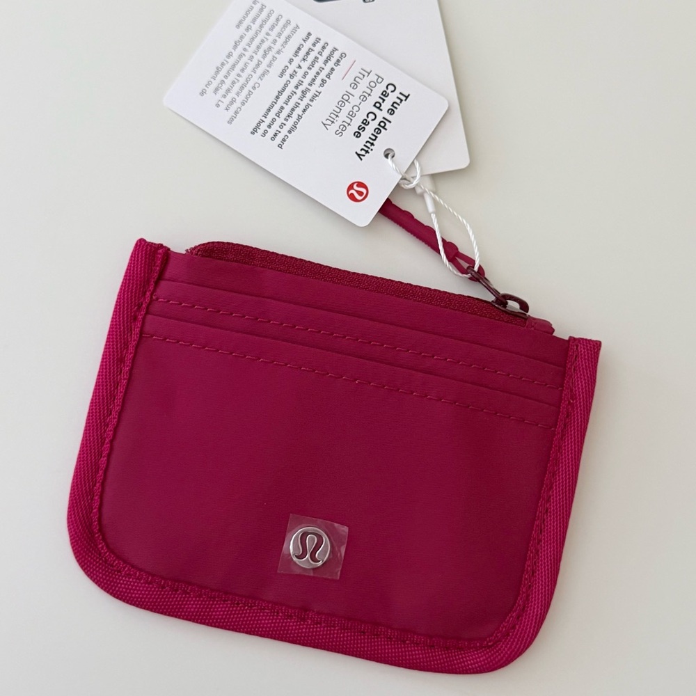 NWT Lululemon True Identity Card Case - Picture 10 of 10